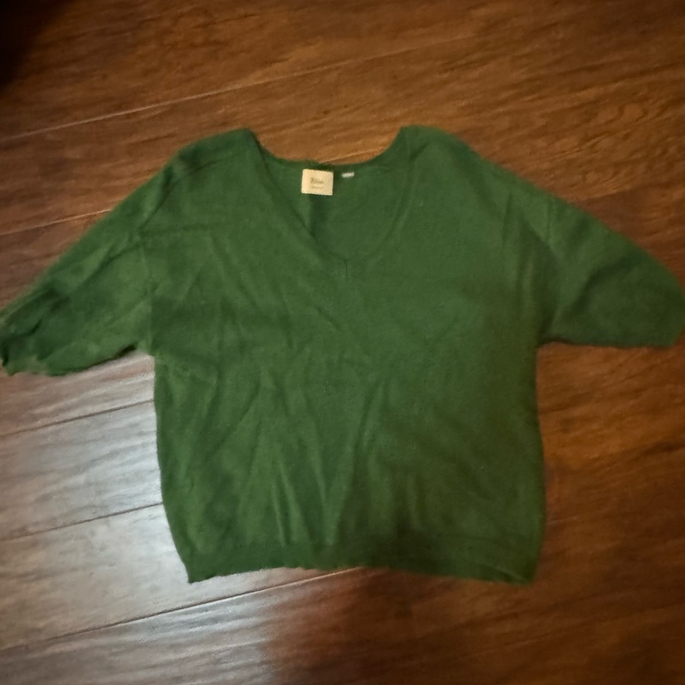 Elie Tahari Forest Green V-Neck Sweater